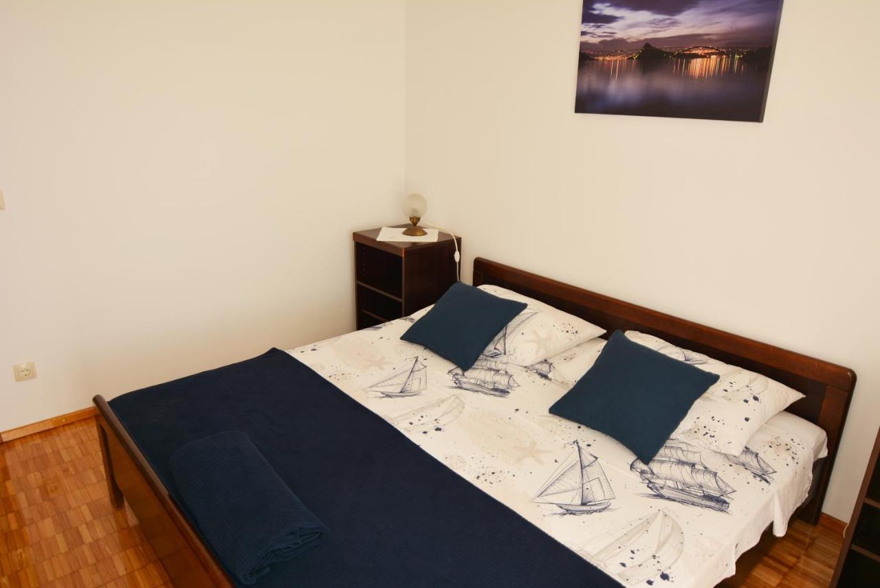 יאדראנובו Apartments Ivanica And Mirela מראה חיצוני תמונה