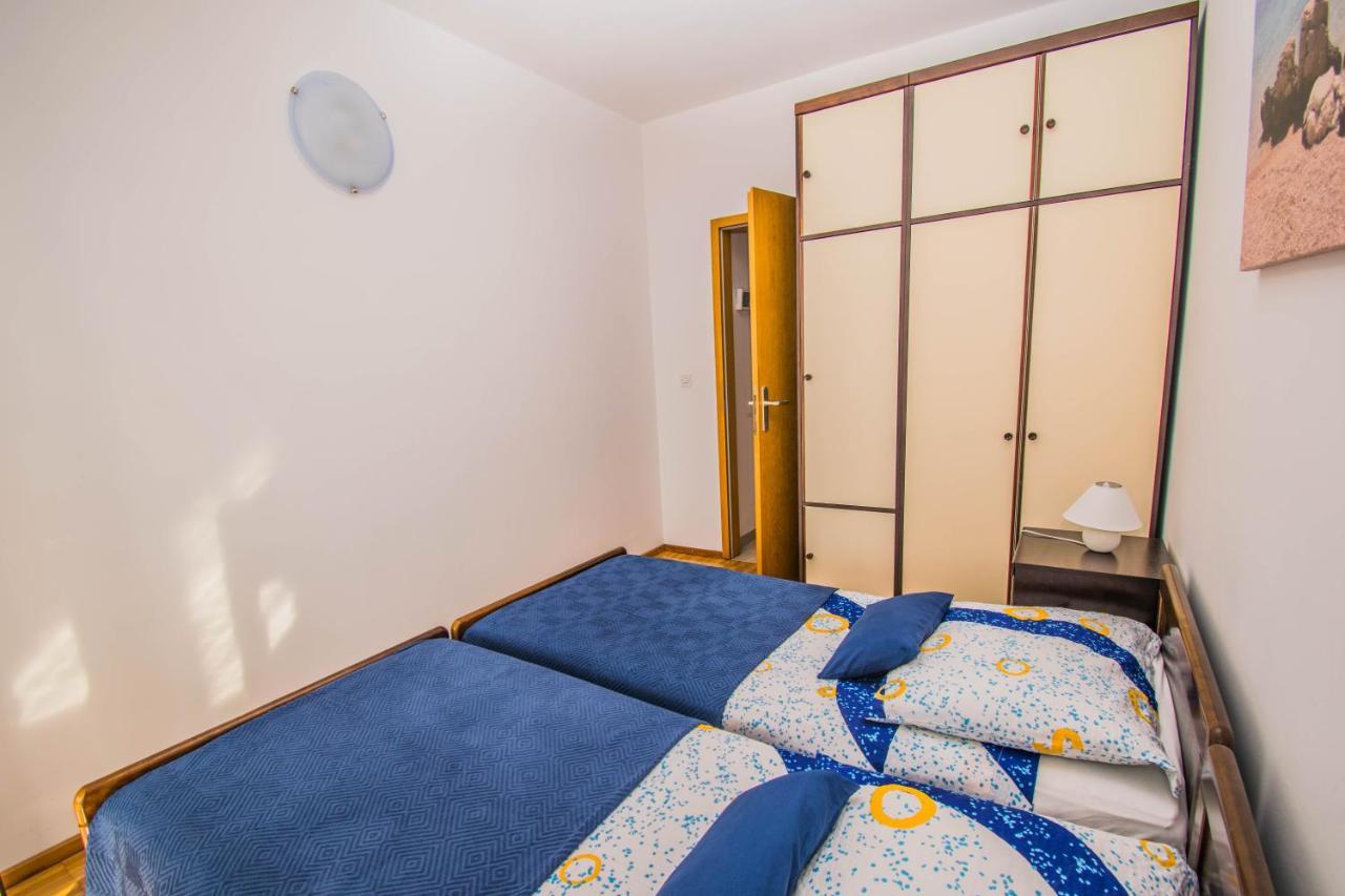 יאדראנובו Apartments Ivanica And Mirela מראה חיצוני תמונה